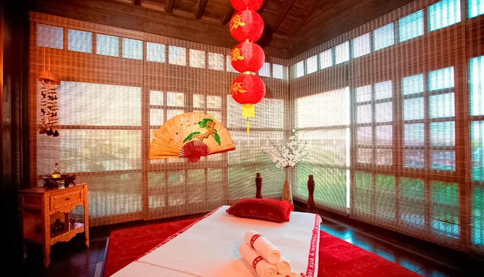 هتل لیماک لارا دلوکس آنتالیا